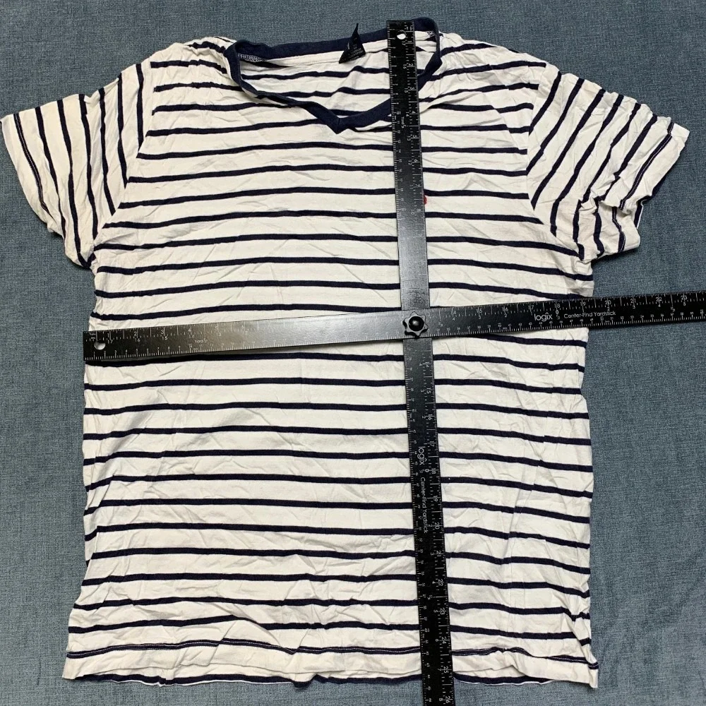 U.S. Polo Assn. T Shirt Mens Medium White Navy Striped V-Neck Short Sleeve Logo